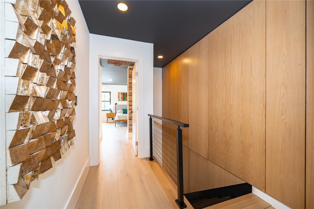 White oak, made in Spain